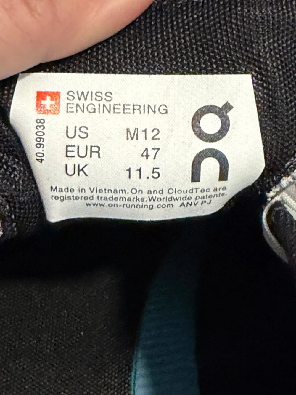 On Running Cloud X - Mens Size 12